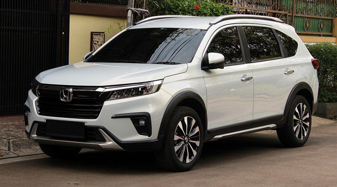 Honda BR-V 7 chỗ màu trắng
